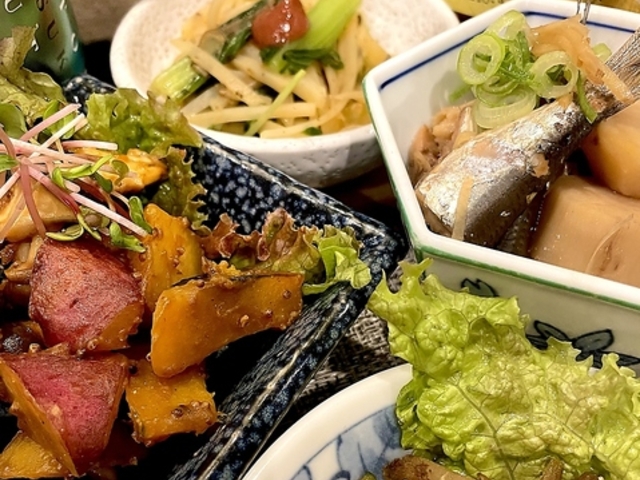 Ă@BƁ@dining@on(NbVj̎ʐ^1