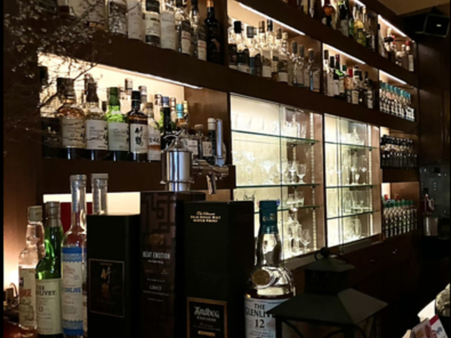 BAR TAKATSU �o�[ �^�J�c�̎ʐ^1