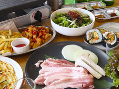 KOREAN DINING MONJO RA _CjO W̎ʐ^1