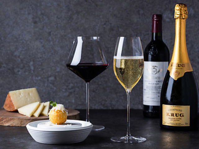 Gracia Gastrobar de Barcelona HAKATA OVA̎ʐ^1