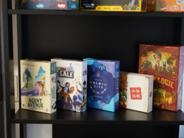 AKIBOU �A�L�{�E �{�[�h�Q�[���J�t�F�̎ʐ^1