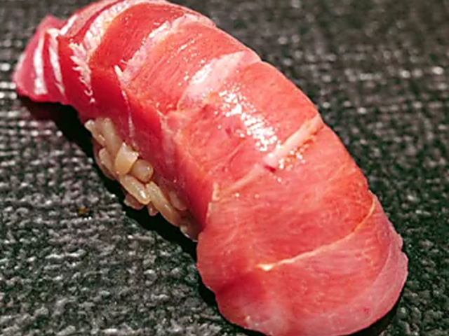 ������ �M���M���M�� ���~�c�{�X�̎ʐ^1