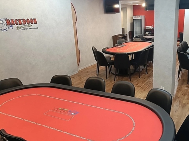 BACKDOOR �΋����O�X�̎ʐ^1