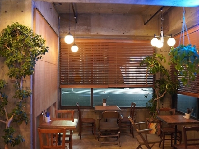 Cafe&Bar Y ALL MAGOME ���[���}�S���̎ʐ^1