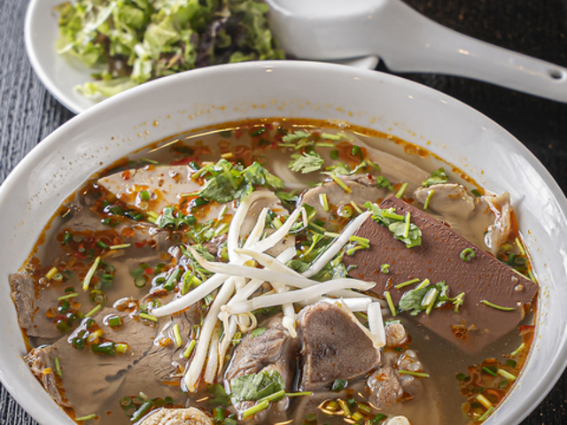 MIA RESTAURANT �~�A ���X�g�����̎ʐ^1