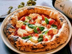 HELMETPIZZAの写真1