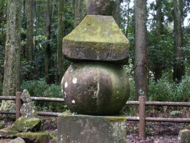 �������Ղ̐Γ��Q�̎ʐ^1