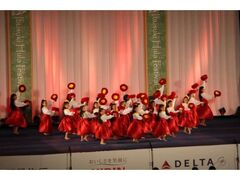 ��23�񂢂Ԃ����t���t�F�X�e�B�o���̎ʐ^1