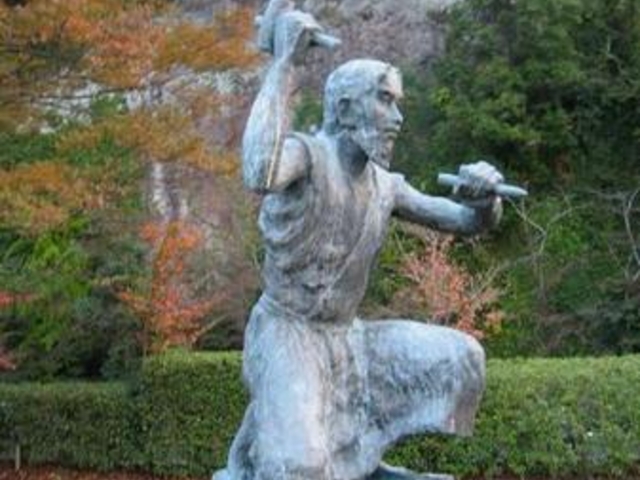 青の洞門