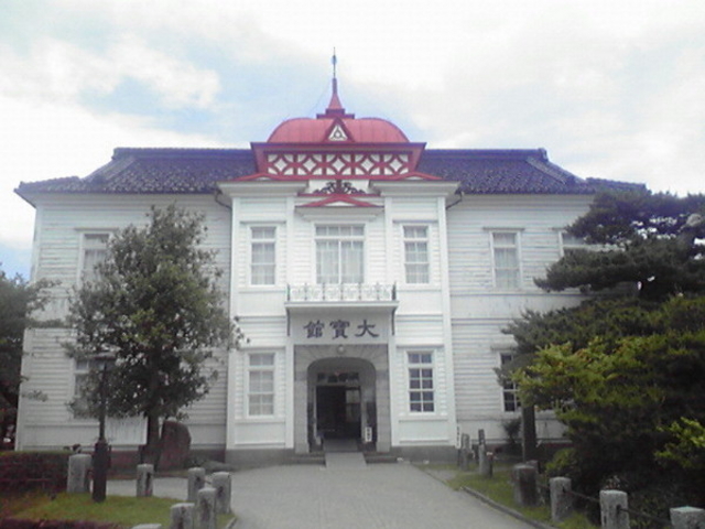 鶴岡公園
