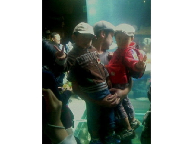 ���R������