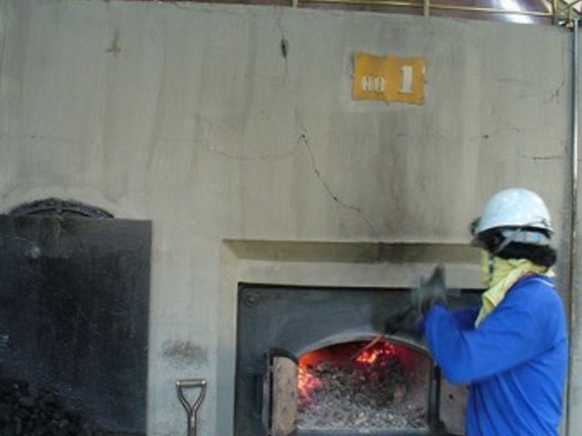 �j�b�J�E���X�L�[�]�s������