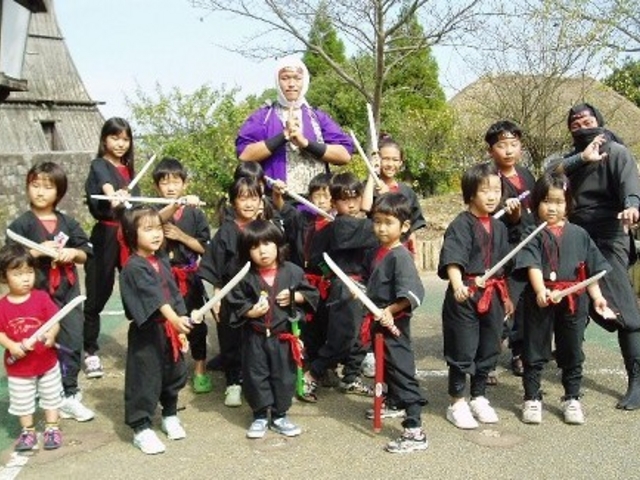 ��O���X��