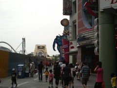 z̃jo[TEVeBEH[Nւ̓eʐ^1