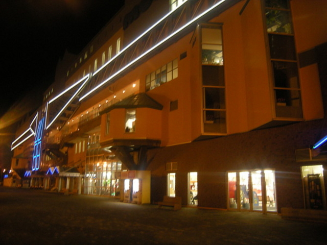 ���H�t�B�b�V���[�}���Y���[�tMOO�EEGG