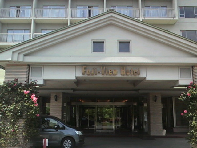 �x�m�r���[�z�e��