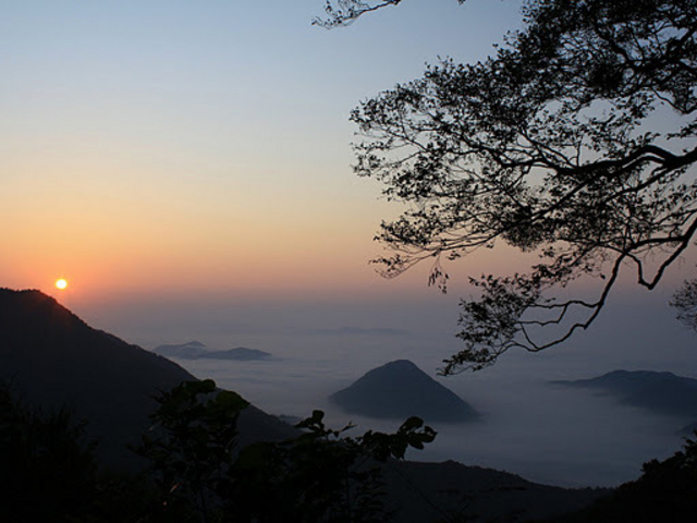 ˂݂񂳂̑]R_C̓eʐ^1