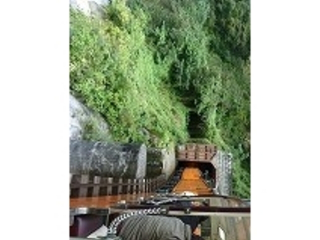 �������J�S��