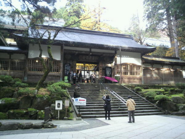 �����@��{�R�i����