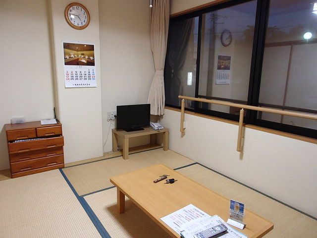 �������B�����ȃ^���X���L��܂��B_���򉷐�