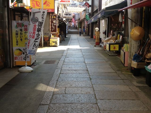 ���X�����Ȃ���Ă��Ă�_�����䗅�{