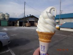 ���邦�邳��̎R��q��ւ̓��e�ʐ^1