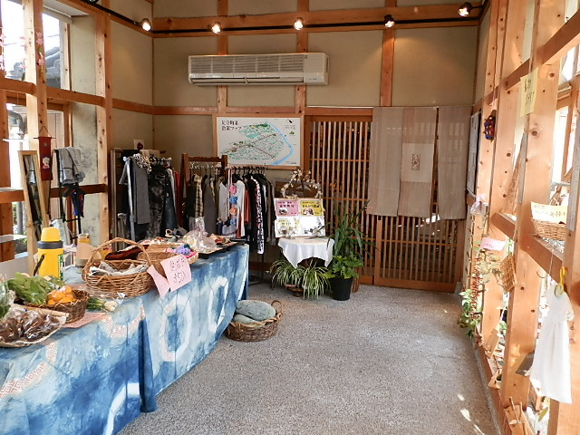 ̗ٓlqBόptbgn}Qbgł
n̖؂菬̔Ă_vU