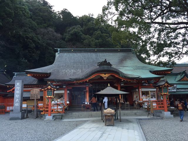 �q�a_�F��ߒq���