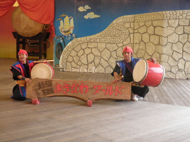 �G�C�T�[�́A�P���S������B_�����Ȃ탏�[���h