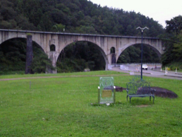 ���΂ɕ�Q�肵���A�蓹�ŁA
�ʐ^���B��܂����B
���߂Ă̑��̉^�]�ł����A�����������z���܂����B_�߂��ˋ�