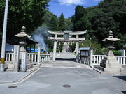 ����҂�������E�{�����_�Ђ̓��e�ʐ^1