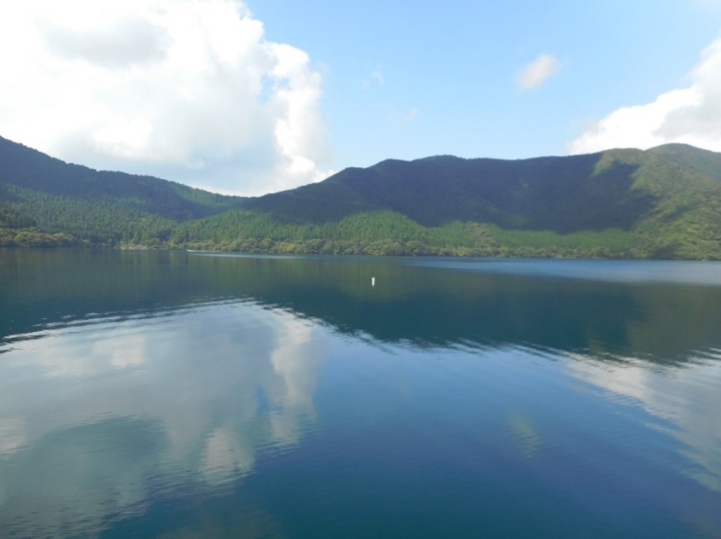 Ashinoko Lake
