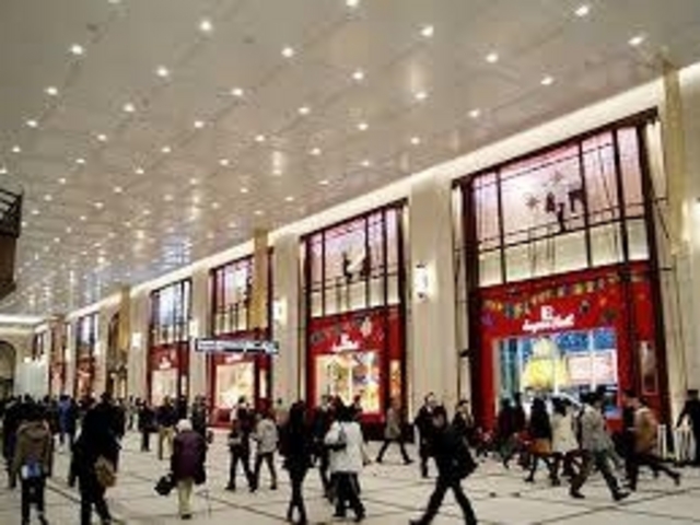 ��}���߂��{�X