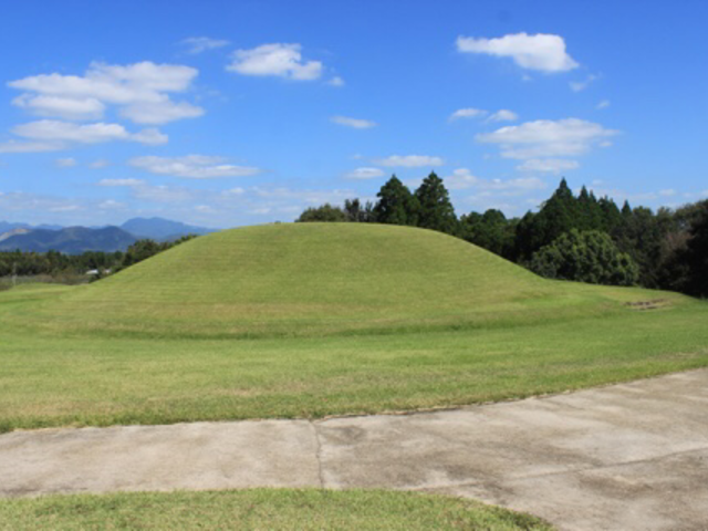 tuch7̌F{Õق̓eʐ^4