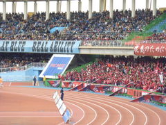 gV[̓X͗㋣Zւ̓eʐ^1