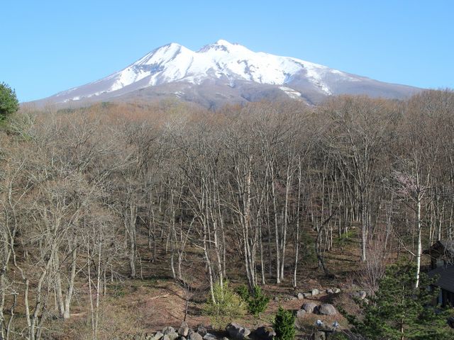 ���ォ�猩����؎R_�S�򉷐�