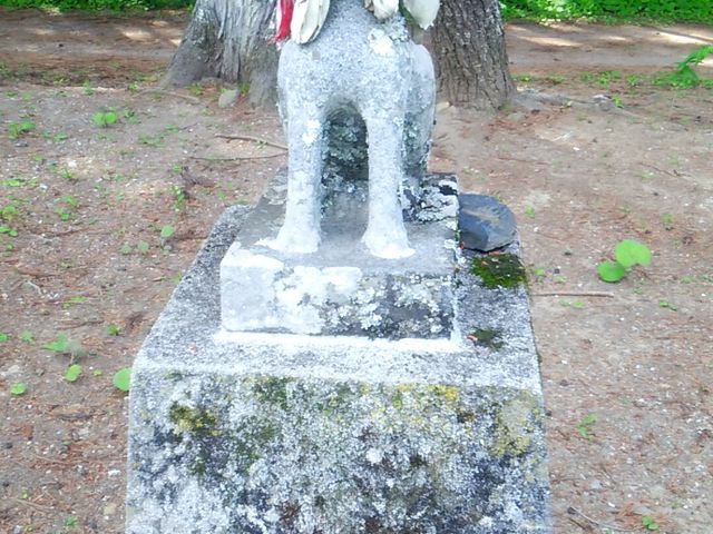 �^�񒆂ɋ���ς̍����H_�|��_��