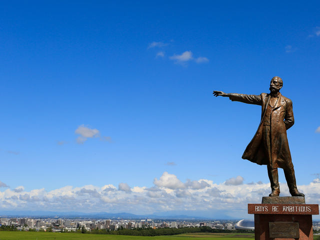 �̊w�Z�̋��ނł݂��i�F������ėǂ������ł��B_�����ۂ�r���u�W�]��