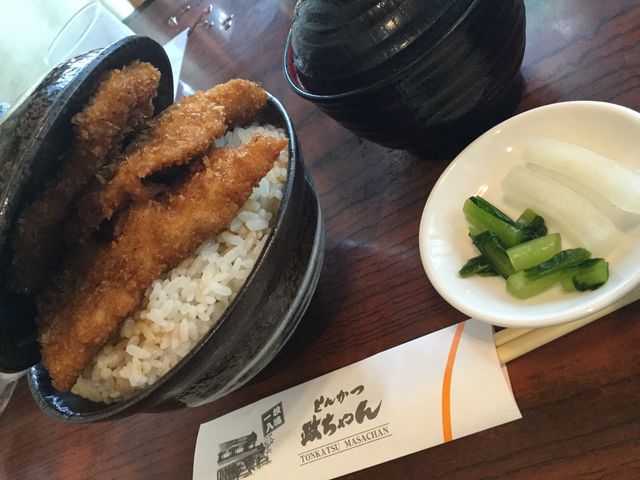 JcB
̎ł͂ȂAJc̖ŒliςĂ܂B_Ƃ񂩂 {X