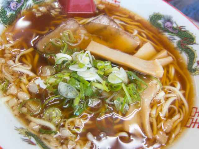 �Ƃ炤�Ă��͂��ނ���̉h�؉��̓��e�ʐ^1