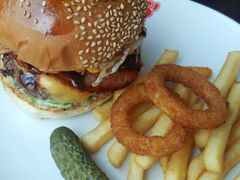 �u���U�[�Y BROZERS' �l�`���X�̎ʐ^1