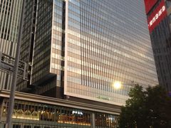 �Ђ��肳���KITTE���É��i�L�b�e���É��j�ւ̓��e�ʐ^1