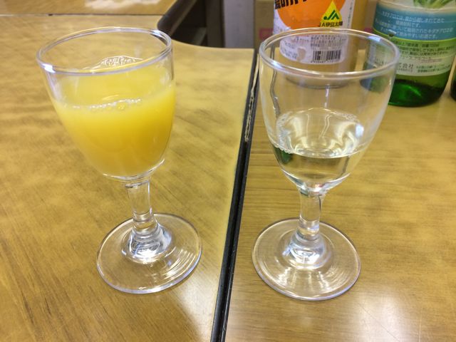 BhCo[̔ނɂ݂͂W[XłB_JAɓz݂񃏃Ci[