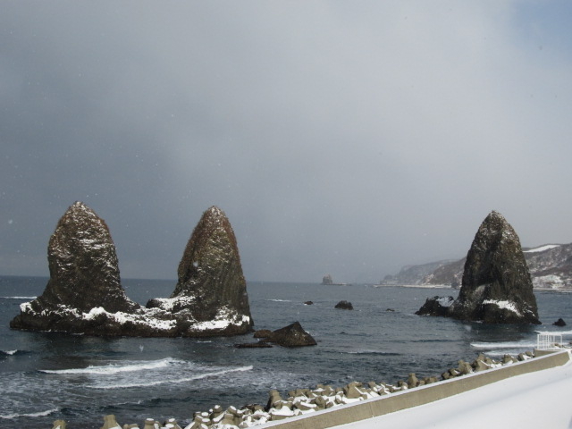 �m���ɎO�{�˂��o�Ă܂�_�O�{����