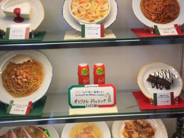 ւ̃Jv`[U ͌OPAX̓eʐ^1