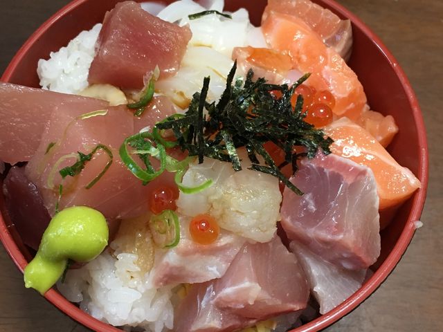 ̉ɂ̓CJBĂ܂Bт͐|߂łB_H@務