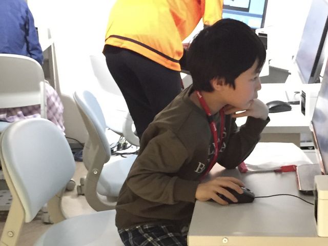 [`[o[ɂȂ肫BêƉ摜ҏWB_JhD[