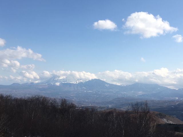 Ă΁A]͑f炵ł킟IԂ߂āA[ċzȂꏊłI_R]