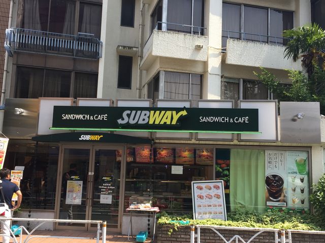 Ȃ̃TuEFC ʃJXiSUBWAYj̓eʐ^1