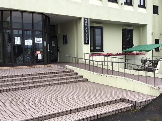 �O��_�����ʒ��t�@�~���[�X�|�[�c�Z���^�[